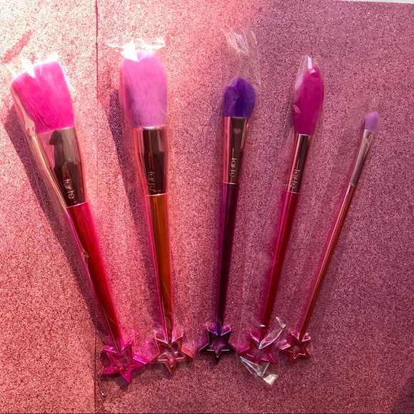 Tarte makeup brush pretty things & fairy wings πΈ - Picture 8 of 8